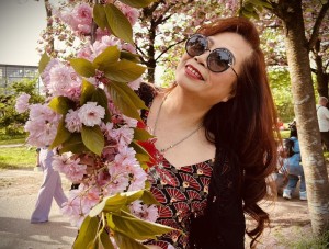LÀM GÌ MÀ PHẢI XOẮN?